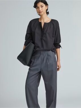 Everlane Black Blouse - Women